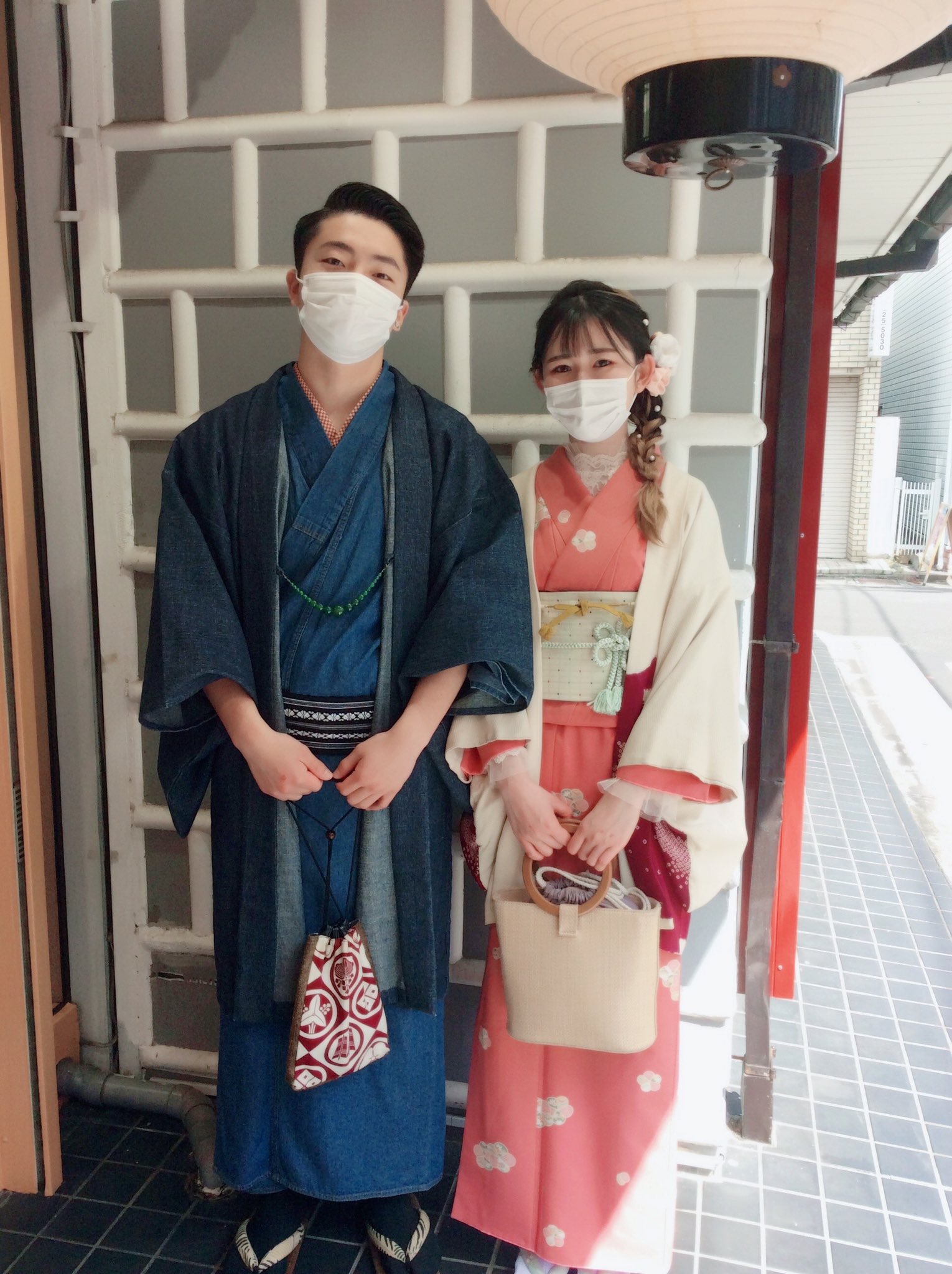 鎌倉 着物レンタル 花のん ご利用有り難う御座いました コロナ禍でのデートはマスクが基本 という事はマスクが有れば感染リスクは大丈夫 お写真の時はマスクを取ってもok 取らなくてもok 鎌倉着物レンタル 鎌倉春の着物コーデ