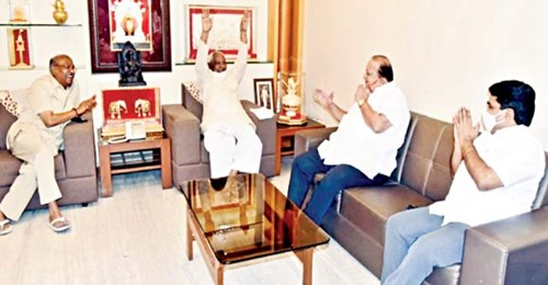pudharionline's tweet photo. गोकुळचे दूध असेल तर काहीही चालेल! | पुढारी
#GokulElection | #Awade | #Mushrif | #SatejPatil | #pudharionline
https://t.co/q3b6OkwxkJ https://t.co/gmEIqmfxbg