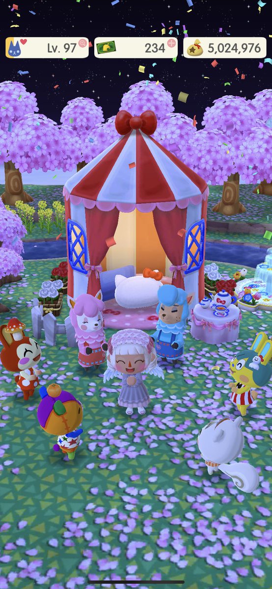 frogclinic's tweet photo. SHES COMPLETE !!!!!! 300 BANDZZ😌💅🏽 https://t.co/rJPdMwEZwG