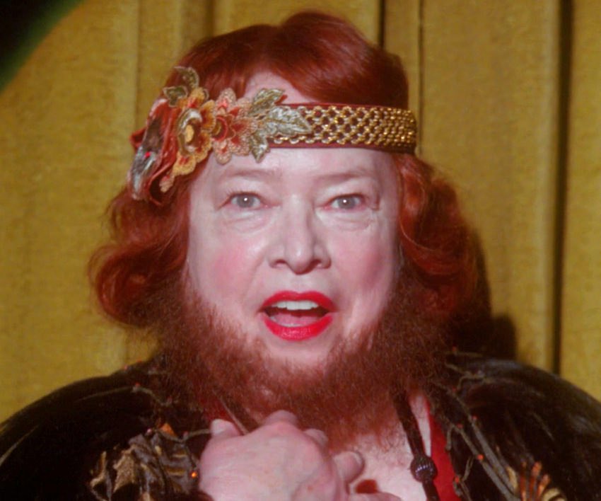 spinsewz's tweet image. she UNDERSTOOD the assignment