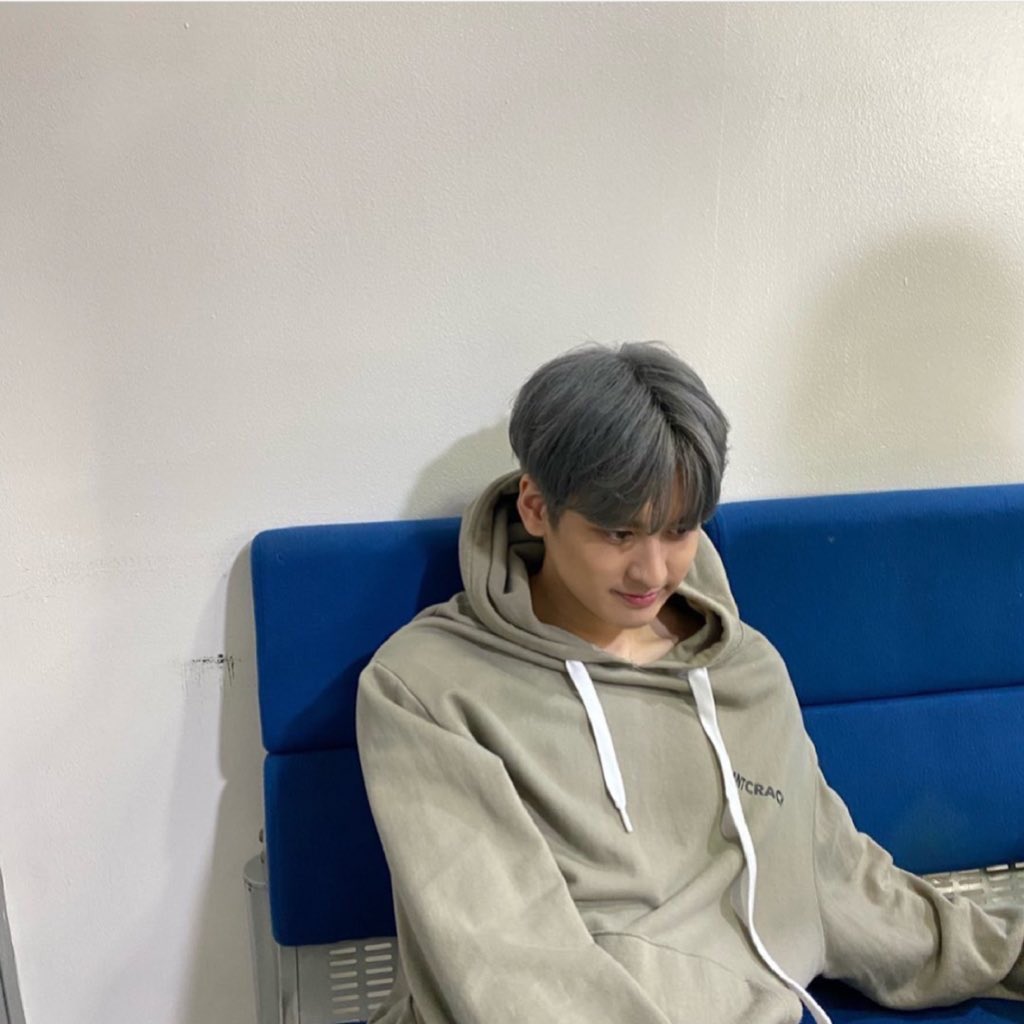 chanssari's tweet photo. jung chanwoo this why why why era. that’s it. that’s the tweet. https://t.co/oVcKazHEDw