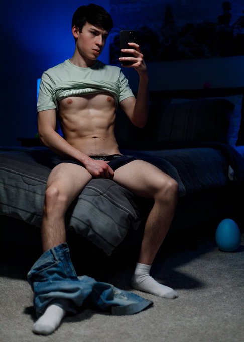 Ready for bed? https://t.co/pLJG7Cs8Jk