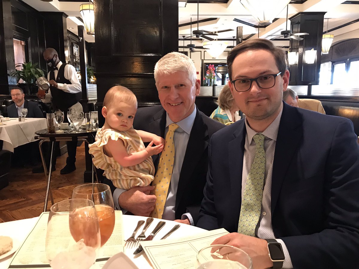 CoachAnglinCC's tweet photo. Happy Easter from the Anglins! 
🐰🐣 

#easter2021 #anglins #babyedie https://t.co/THptqrTDN0
