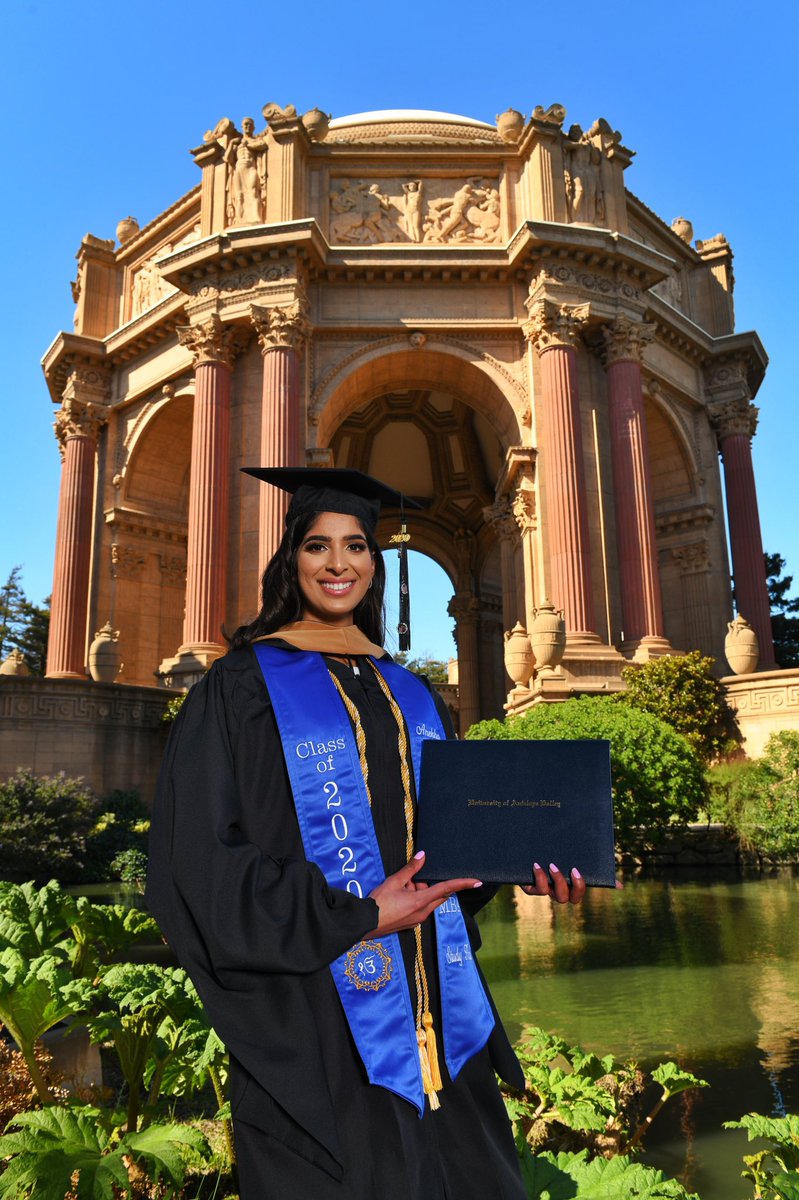 AnekhaBirdi's tweet photo. M.B.A. Photo Dump 🎓📚 
(very much long awaited) https://t.co/SobQ8LjQuF