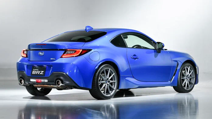フルモデルチェンジ、トヨタ(86)とスバル(BRZ)が共同開発した車両を発表！