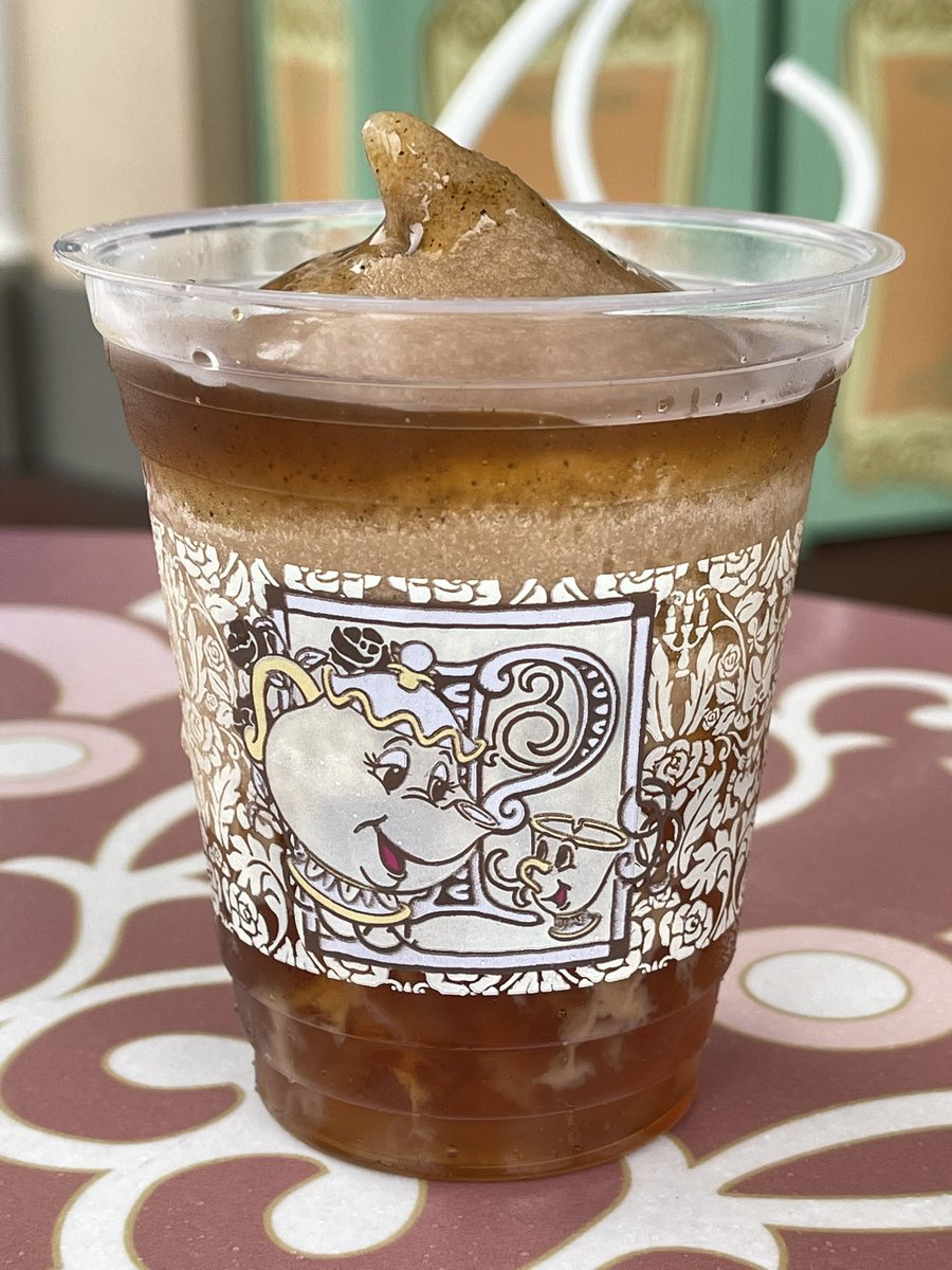 Shunsuke 東京ディズニーランドと Sadaharu Aoki Paris とのコラボメニューが新発売されました 紅茶スムージーが600円です Tdr Now Tdr Food Shunsuke 東京ディズニーランドと Sadaharu Aoki Paris とのコラボメニューが新発売されました 紅茶スムージーが600円です Tdr Now Tdr Food