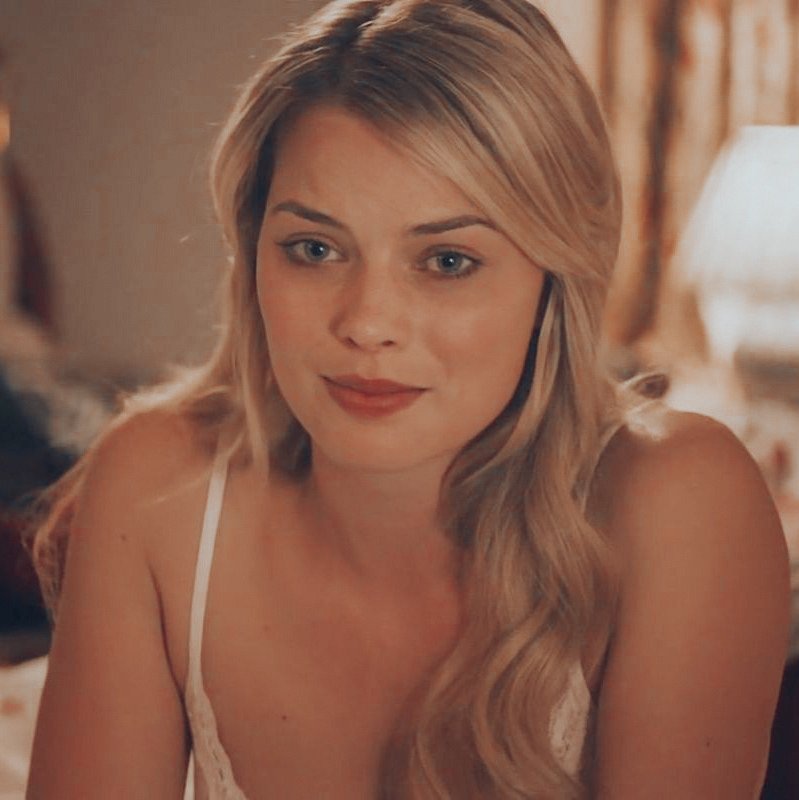 ⠀⠀
               ♡  for  a  nsfw  short  interaction
                    on   dms.
⠀⠀