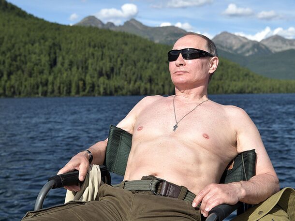 Mediavenir's tweet photo. 🇷🇺 FLASH - L'homme le plus #sexy de #Russie est... Vladimir #Poutine. Le Président russe a reçu la majorité des suffrages sur près de 2.000 votants. À noter que 19% des hommes interrogés se sont désignés comme étant les plus sexy du pays. (TMZ) https://t.co/Vig8dHASUC