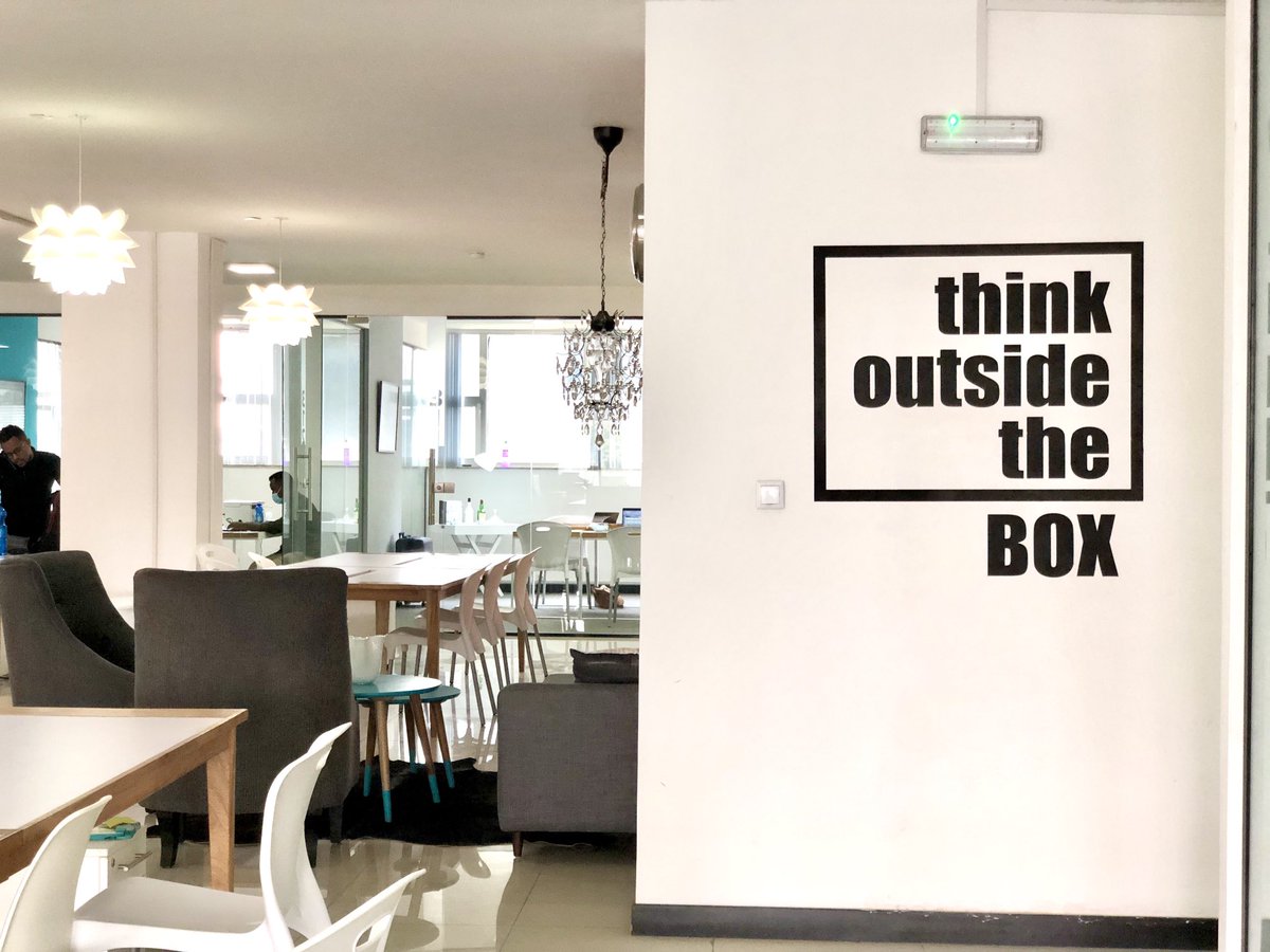 blueSpaceETH's tweet photo. Wishing you lots of thinking outside the box today! Happy Monday from beautiful blueSpace. #whereworkmeetslife https://t.co/LS7O2i7guo