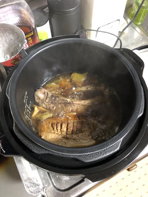 おぉー、スペアリブ〜 