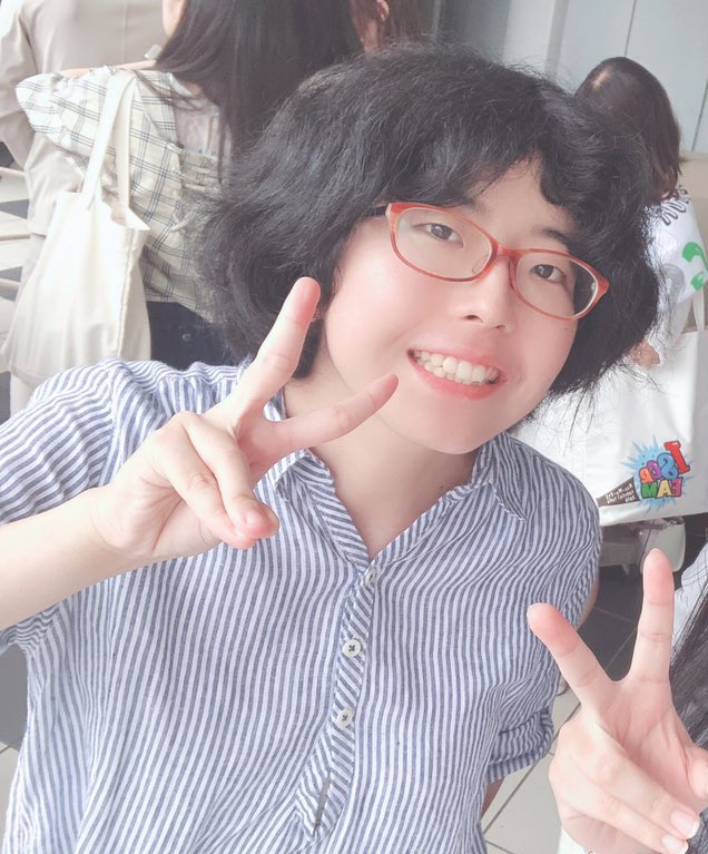 4ever_lav_xxx's tweet photo. 【拡散希望】

代行を頼んだ後お金を振り込んで
1年以上経ちます。

持病が〜とか言い訳されてたけど
別のアカウント作って動かしてるのも
見かけました、連絡も取れません。

1年待ったので晒します、
返事してください。

今すぐ郵送してください、
グッズを送れないなら返金でも。

@___sts___dik https://t.co/yJEvXuM5VS