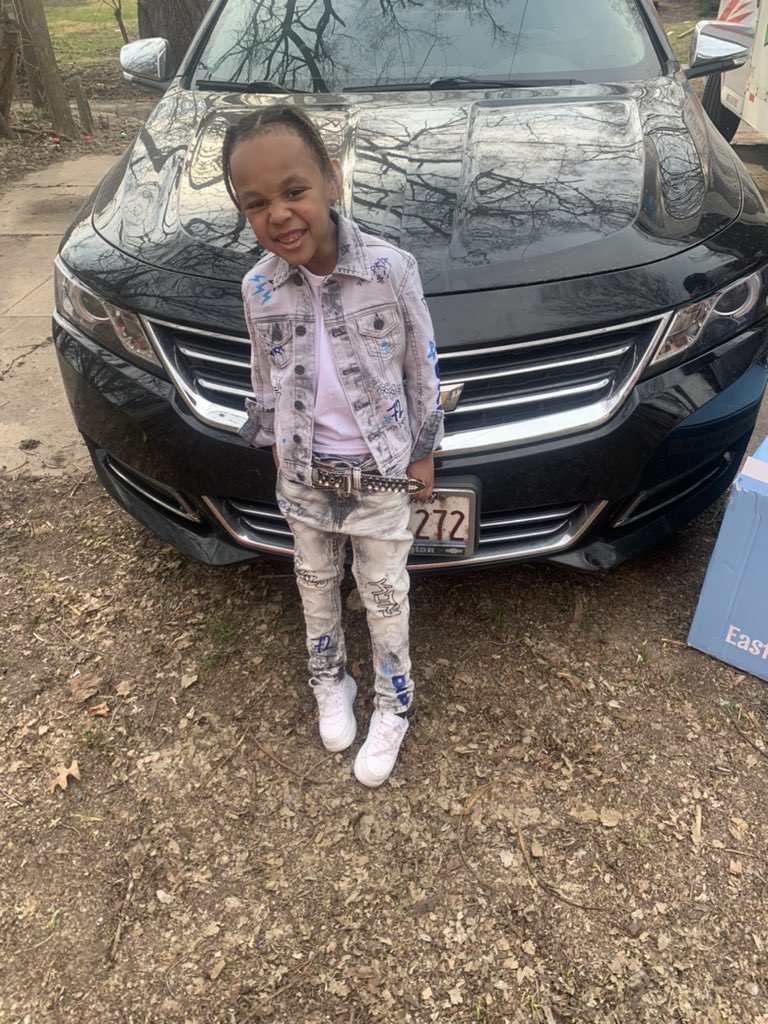 AshleyM187's tweet photo. My shorty ❤️‼️ happy Easter from him 🐣🐣 https://t.co/gZbpBMzcd1