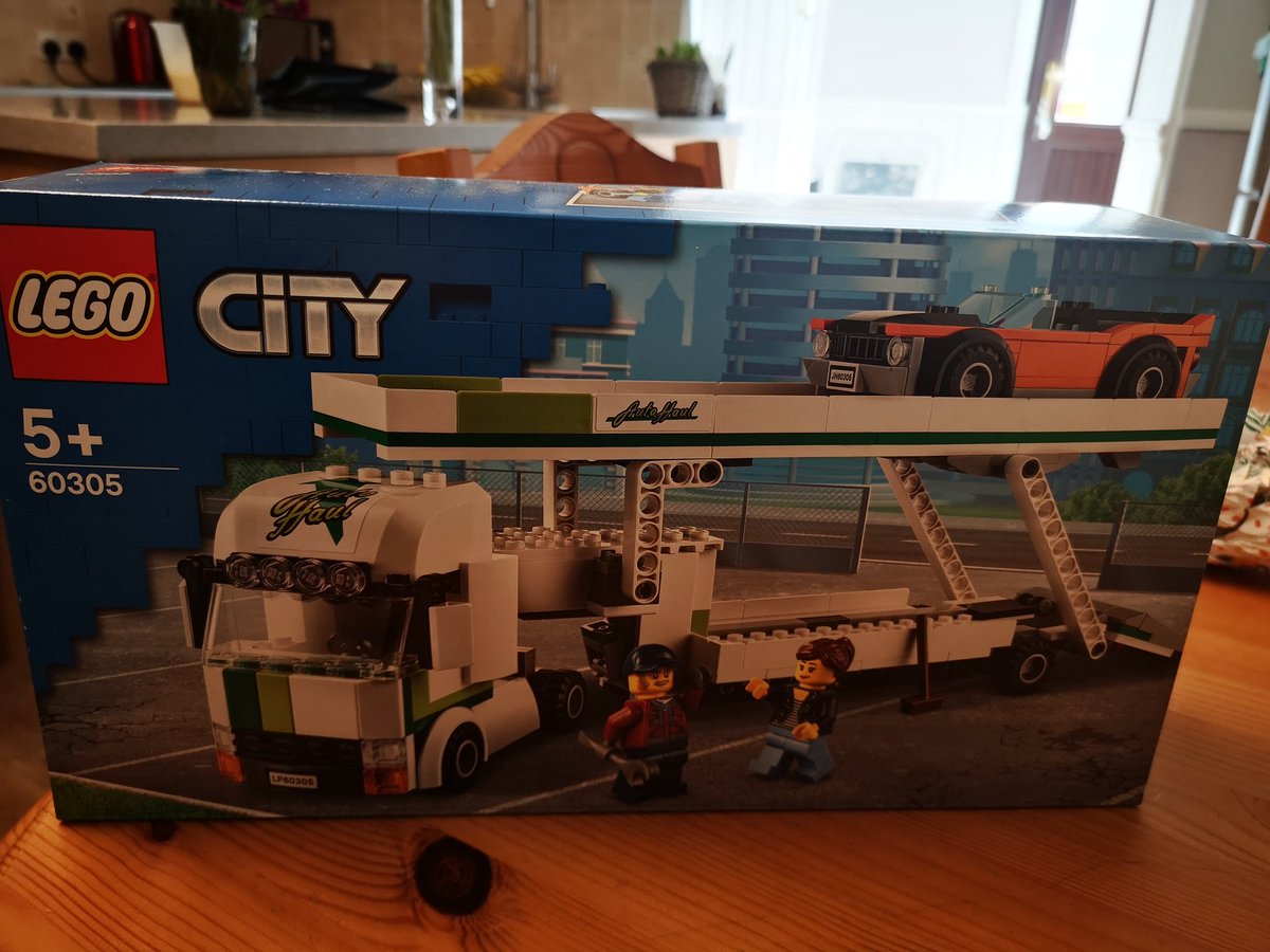 I got this instead of a Easter egg from my brother, awesome little build