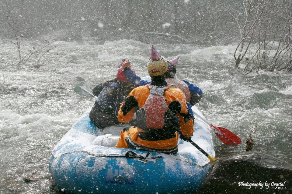 intraftfed's tweet photo. Raft Unicorns show themselves in the snow? π¦
#unicorn #snow #winterraftingphoto #winterrafting #winter #snowing #cold #areyouready #thisisrafting #raftersareawesome #strongertogether #raftguide #whitewater #weareirf
π· @bouncy_b https://t.co/WrPNw49zZJ