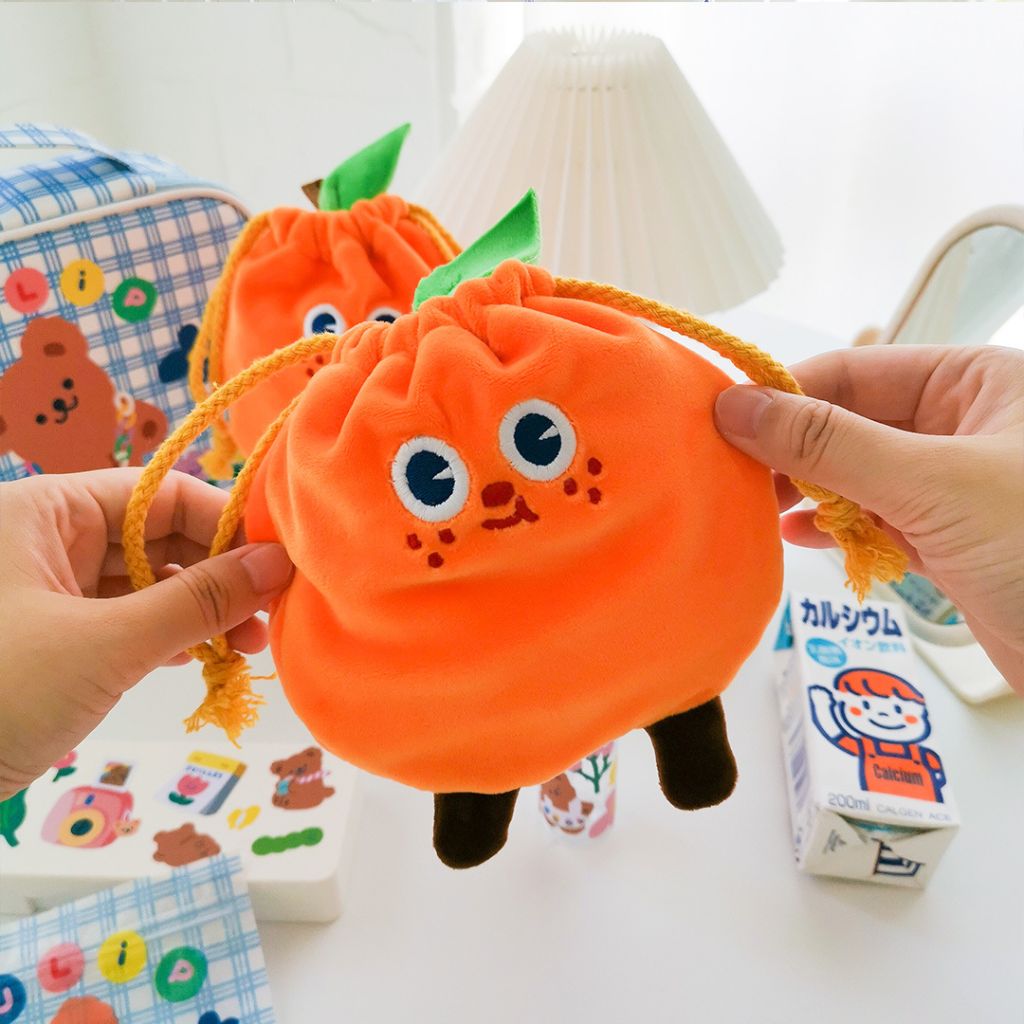 laprimestore's tweet photo. พร้อมส่ง กระเป๋าหูรูด ลายน้องส้มใบเล็ก🍊
- 120.- 💌 reg 40 / ems 60.- https://t.co/U4TajYAXHk
