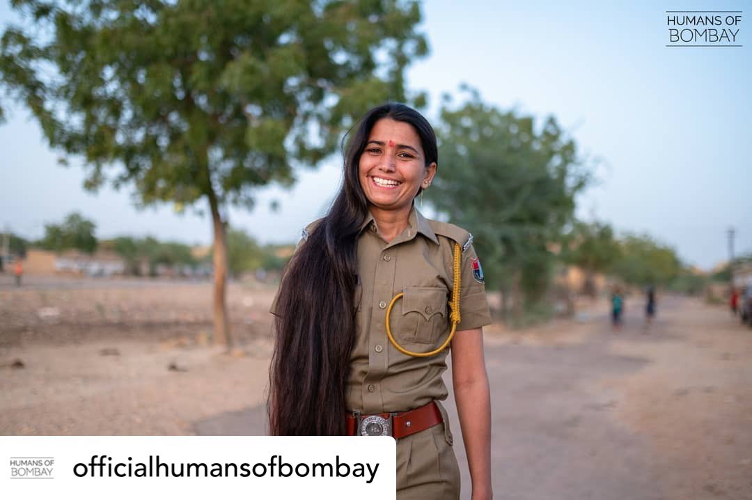 HumansOfBombay's tweet photo. “In the last 3 years, I’ve educated 1000 kids, recorded 25 albums & beat cancer successfully”
https://t.co/dtpvPsth1X
#womenempowerment #strongwoman #woman #cancersurvivor #motivation #determination #womencop https://t.co/XRTvy7WzIf