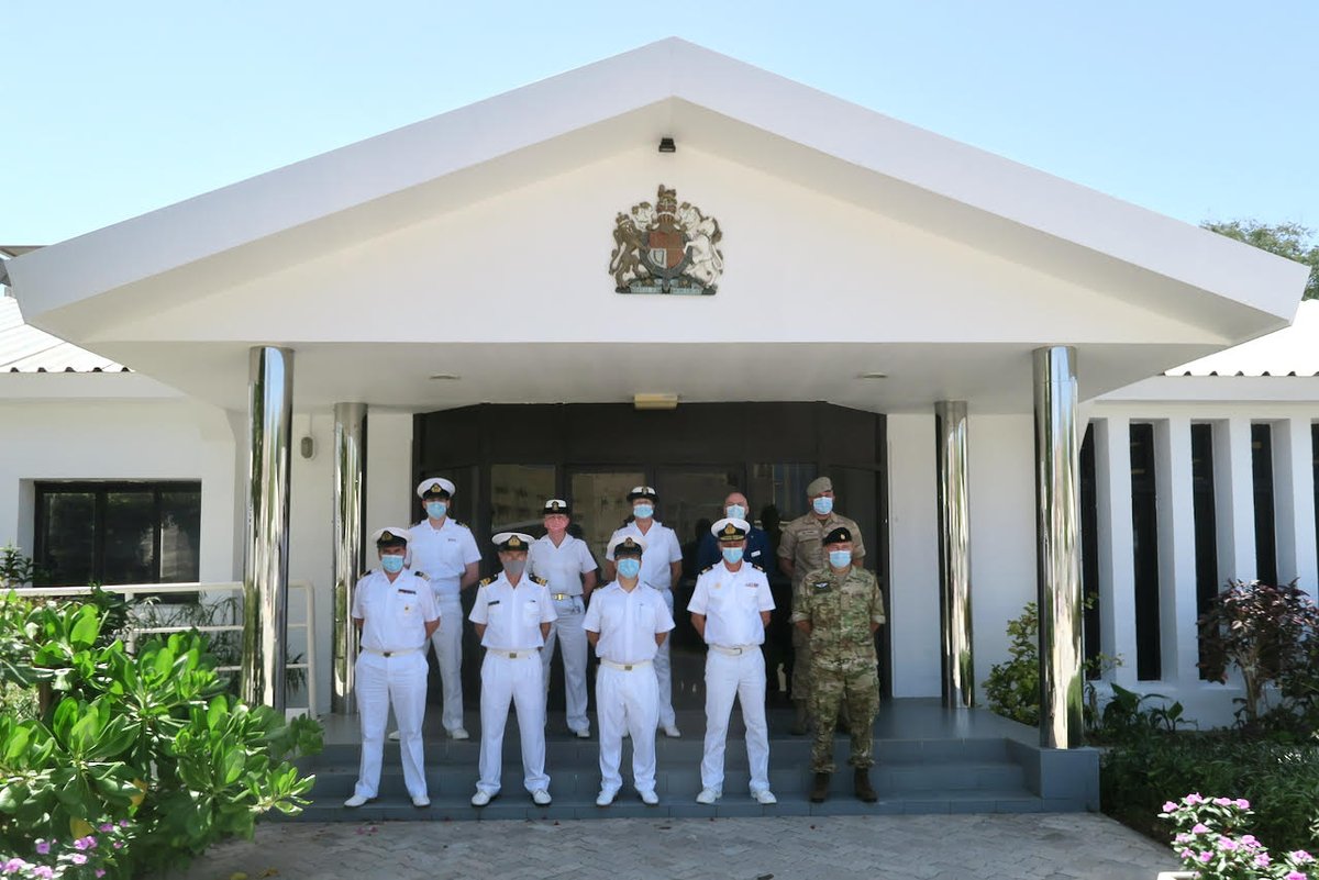 EMASOH_AGENOR's tweet photo. Force Commander Carsten Fjord-Larsen and a delegation from AGENORs staff recently visited the United Kingdom Marine Trade Operations (UKMTO) in Dubai to strengthen good relations. Both @UKMTO and @EMASOH focus on the security of merchant shipping.

#Shipping #royalnavy #security https://t.co/AlkFaSjjpe