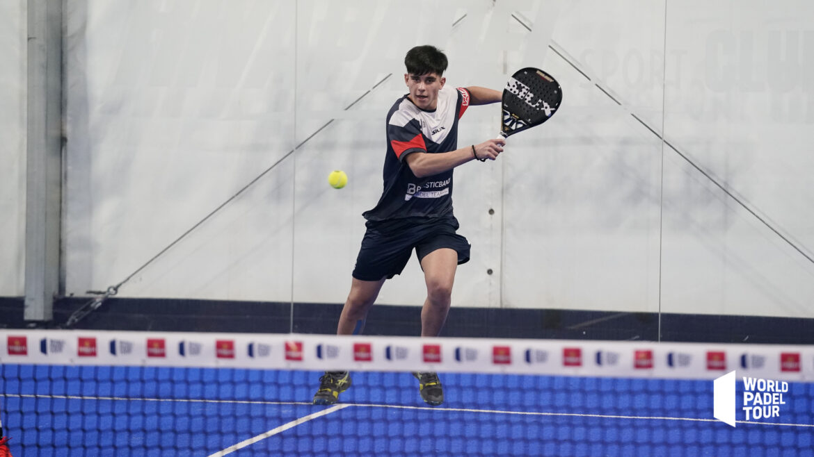 Siuxpadel_es's tweet photo. ☀ Ayer @javileal03, @miguelsemmler97, @javiergm_00, @teo_zp, @miguelgongarcia y @danidc79 ganaron sus partidos y hoy lucharán por entrar a previa 🔥Debutan esta tarde @jimenavelasco_, @aitanapadel, Lucía Rodríguez, Pedro Vera y @matymarina 😎¡Mucha suerte! 🍀

#Siux #TeamSiux https://t.co/vtPbFZIiNt