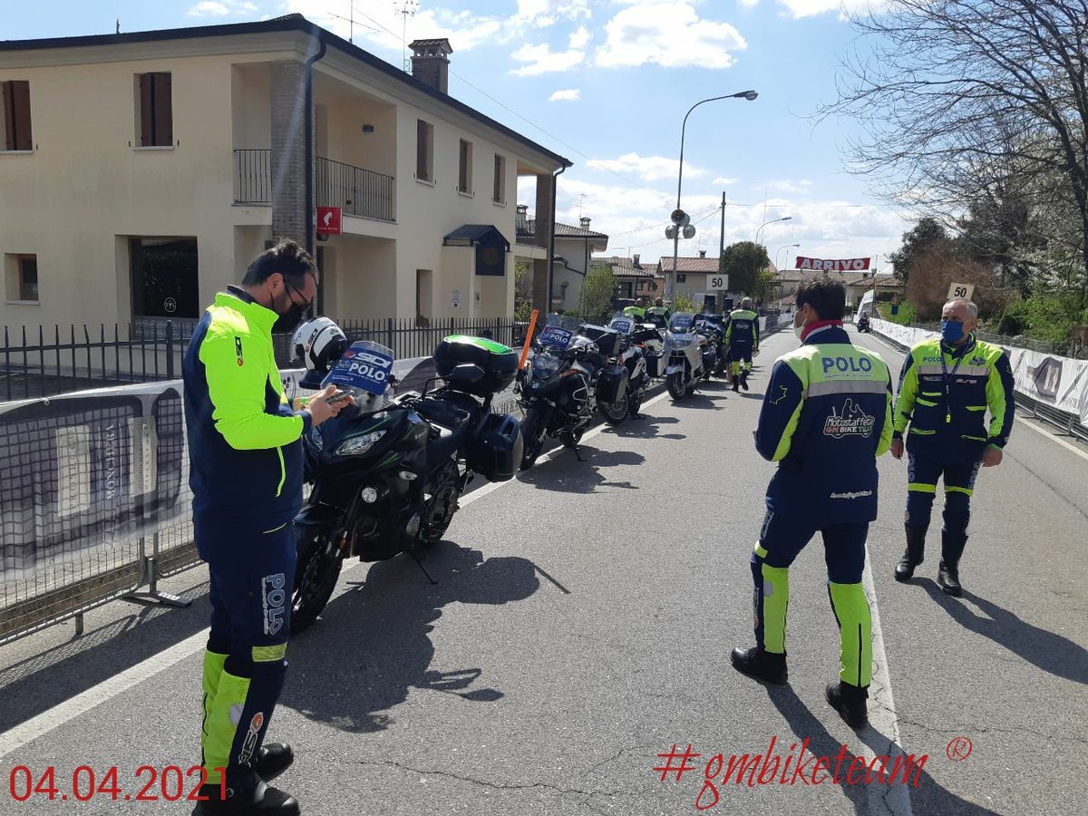 GMBikeTeam's tweet photo. 72° #TrofeoPiva #colsanmartino #motostaffetta #scortatecnica #gmbiketeam https://t.co/NUGT38DFov