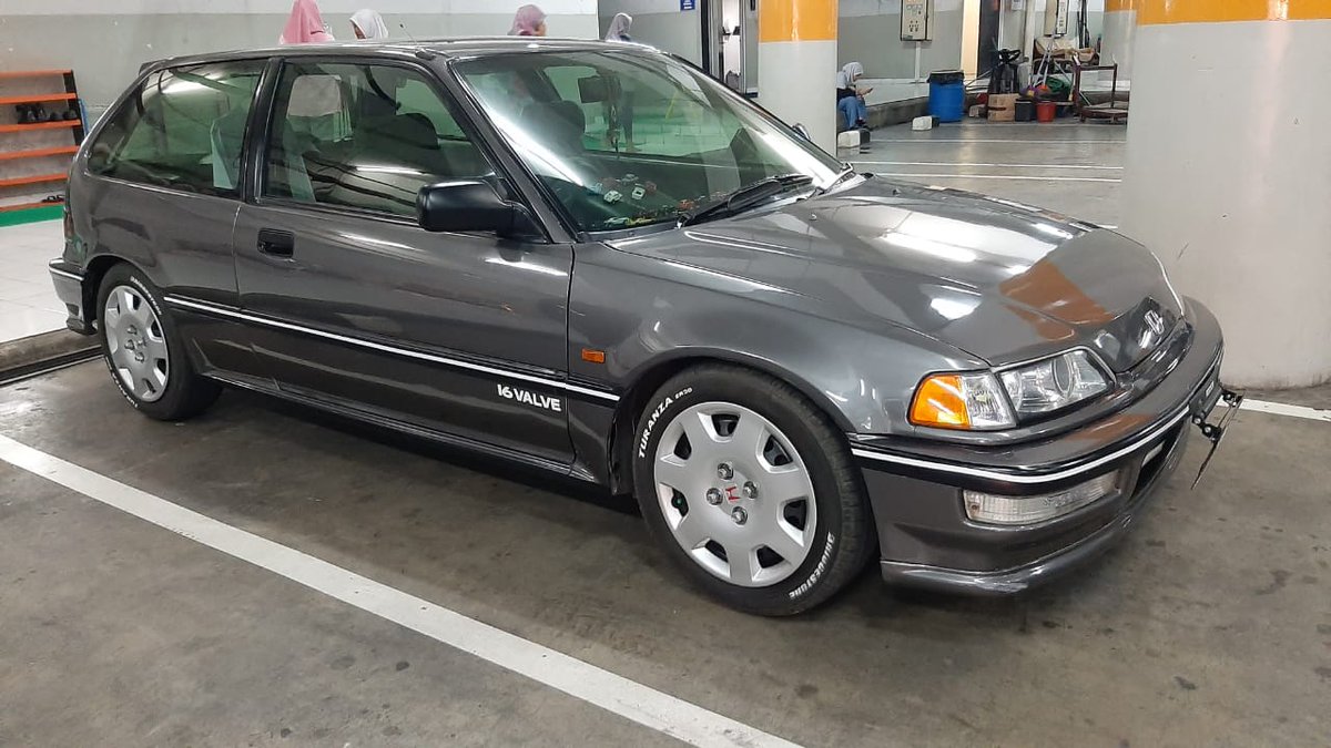 Aegon Targaryen tweet media