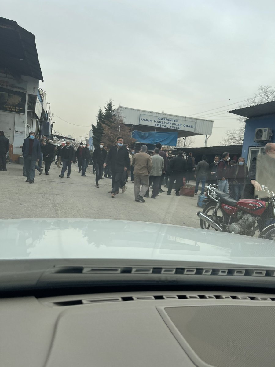 BarsAydnguler's tweet photo. Biz başa çıkamıyoruz bence corona tedbir amaçlı buraya el atılmalı @gul_davut https://t.co/AnR9MacCSX