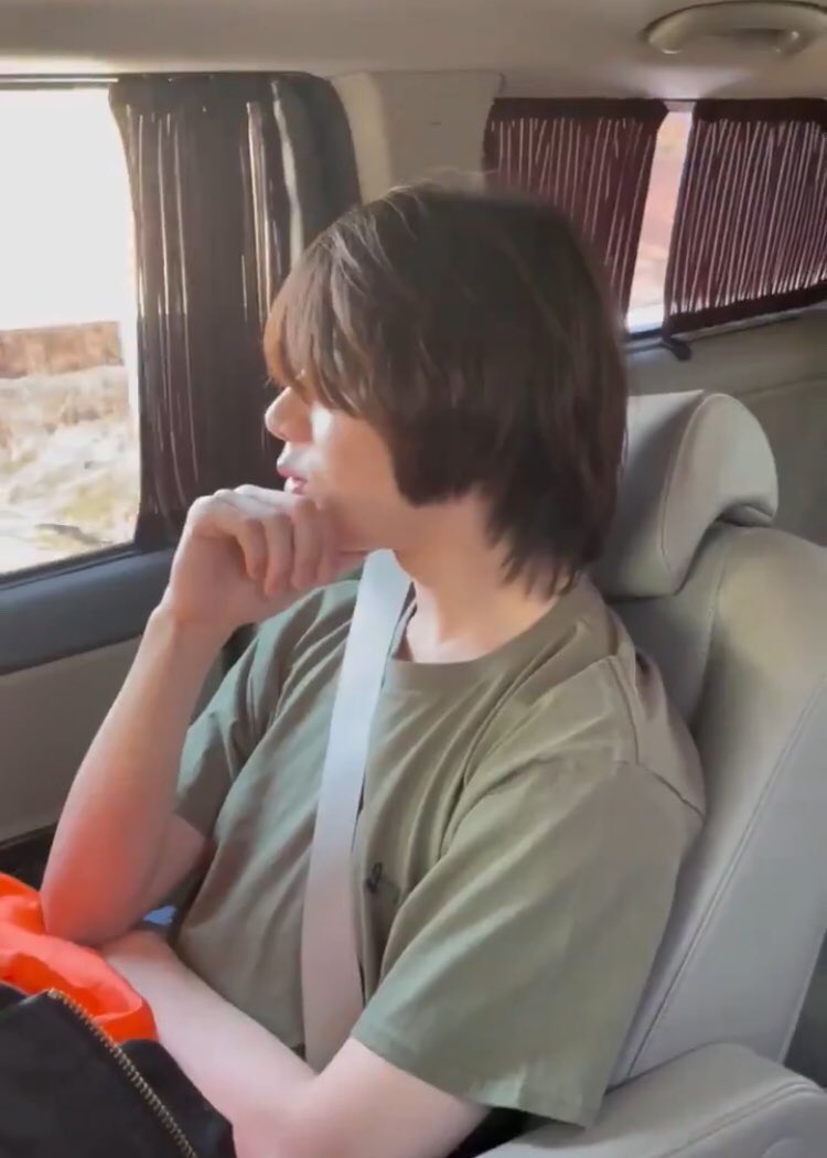 ผัวพี่น้องบอม tweet media