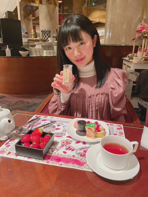 石上ひなののTwitter画像30