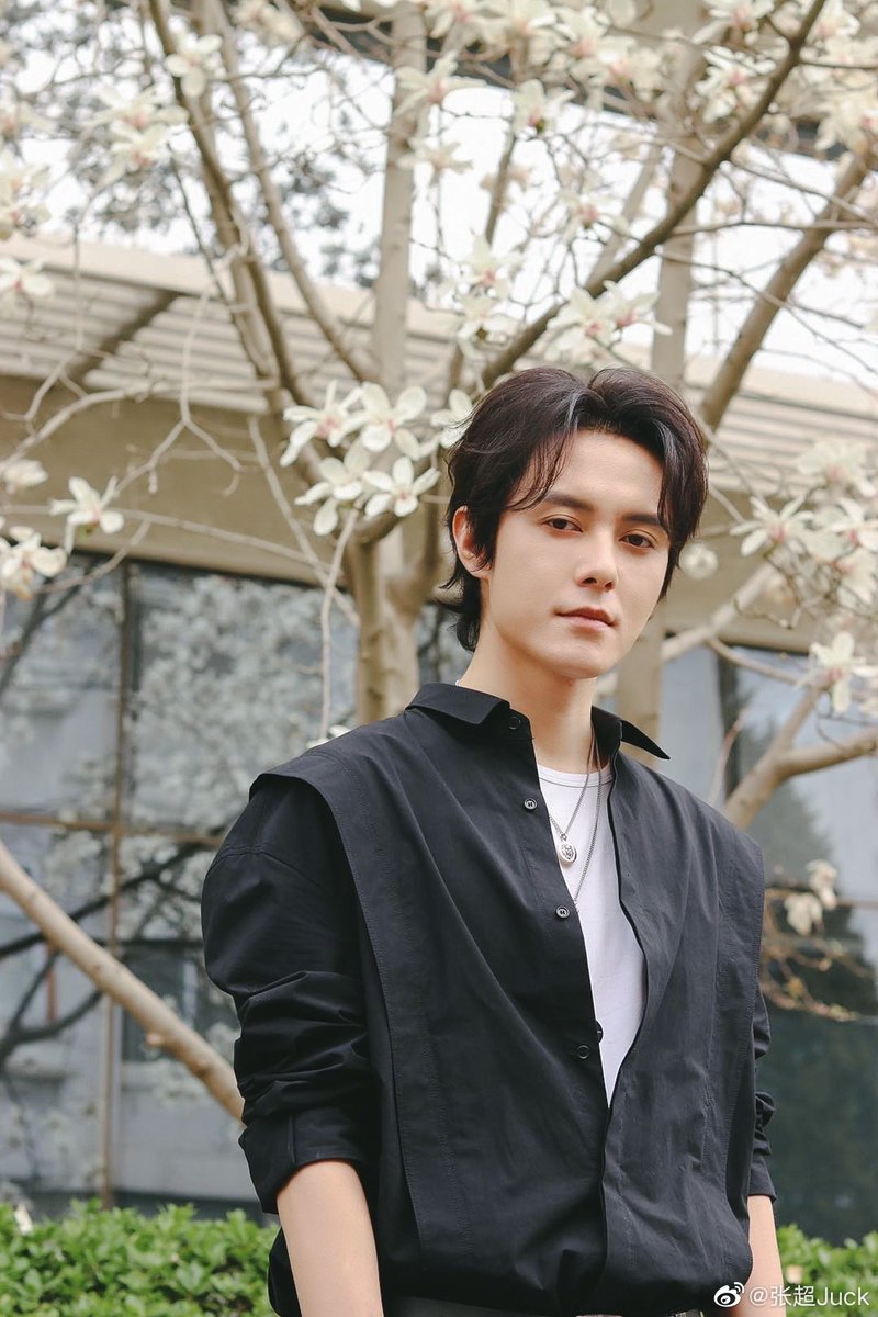 megumim09's tweet photo. #ZhangChao #张超Juck he posted "something important will be announced!!" what?!

https://t.co/aPaJXGGoJe https://t.co/7CKfIGutUE