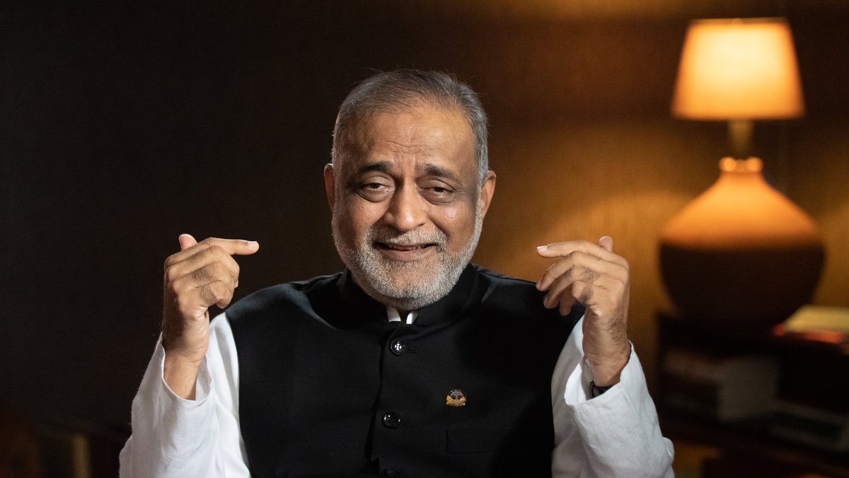 kamleshdaaji's tweet photo. The heart is a beautiful guide. The heart never misleads us. Often we remain confused by choice. The mind says something and spoils everything. Your heart has already signalled you, but you don’t want to follow the heart. That’s why the confusion.

#Daaji @heartful_ness https://t.co/oRb6mxL9zw