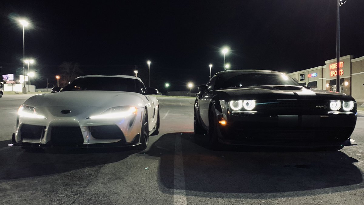 dannyayala's tweet photo. I’m one of those boys who appreciates a fine body regardless of the make... 20 years later. Still living life a 1/4 mile at a time. 🔥
#FastAndFurious #Toyota #Supra #SupraMK5 #Dodge #Challenger #Hellcat #Charger @vindiesel @RealPaulWalker @Dodge @Toyota #CrowdControl #CC4E 🏁 https://t.co/PtO6zvA3eZ