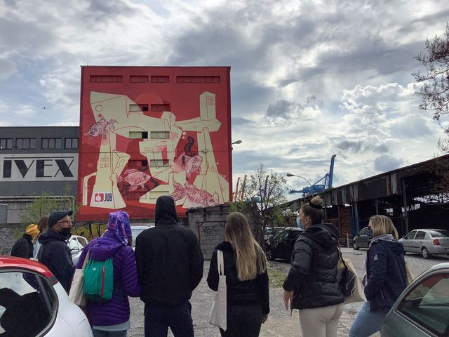 Rijeka2020's tweet photo. Rijeka murala – vođena tura kroz street art galeriju na riječkim ulicama! 🎨 #Rijeka2020 #EPK2020 #RijekaMurala #Akumulator https://t.co/vo8zMbj7g2