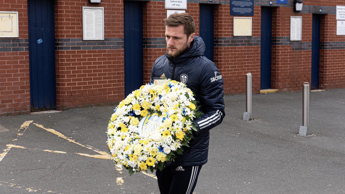 Leeds United tweet media