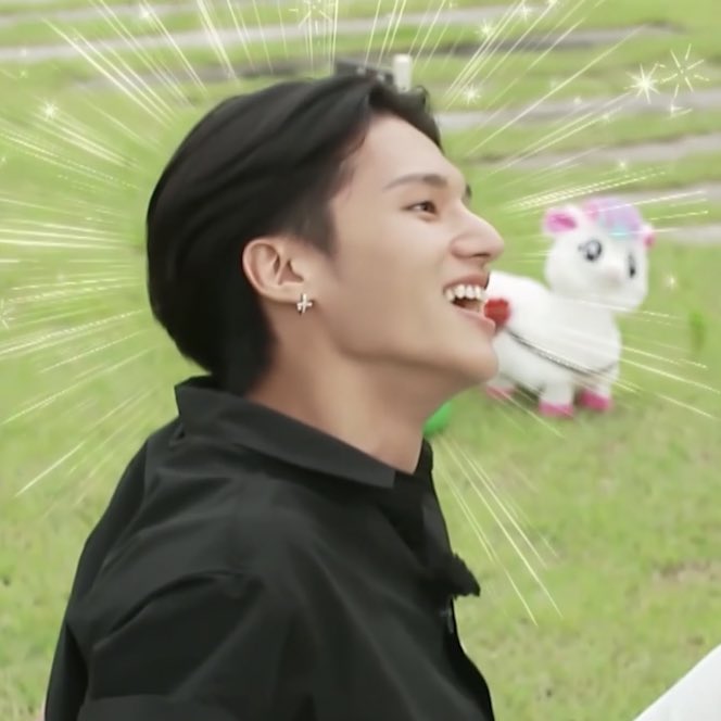 wyarchive's tweet image. shining star🌟