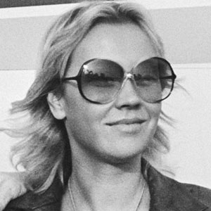  with & NP: Dancing Queen - Happy Birthday Agnetha Faltskog 