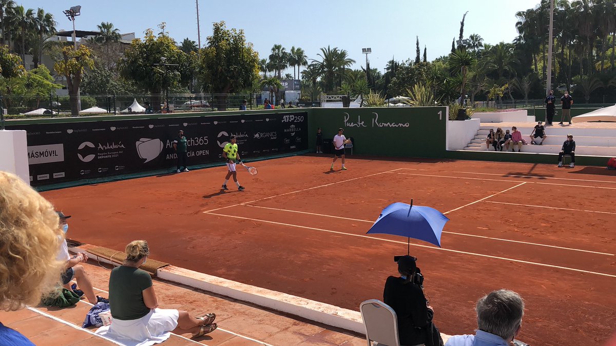 HugoDuranTV's tweet photo. No se encuentra Feli hoy. 1-6 y 1-2 ante Daniell y Oswald. https://t.co/RYek3ZCweo