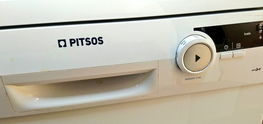 EliasPalai's tweet photo. #Pitsos

Γιατί οι Ζαιοι θέλησαν να τους διώξουν. 
Και να βγάζουν μεροκάματο οι Τούρκοι παρά οι Έλληνες

Οι Ζαιοι οι... Σοσιαλδημοκρατες και πατριώτες.
Οπου τους βρείτε φτύστε τους. https://t.co/kYUVOwFjpu