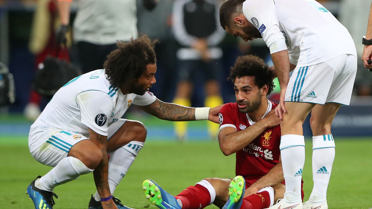 Ø´Ø¨ÙƒØ© Rm4arab On Twitter Ù…Ø­Ù…Ø¯ Ø­Ù…Ø¯ÙŠ Ù‡Ù„ ØªØ¹ØªÙ‚Ø¯ Ø£Ù† ØµÙ„Ø§Ø­ Ù†Ø³ÙŠ ØªØ¯Ø®Ù„ Ø±Ø§Ù…ÙˆØ³ Ù„Ù† ÙŠÙ†Ø³Ù‰ ØµÙ„Ø§Ø­ Ø­Ø§Ø¯Ø«Ø© Ø±Ø§Ù…ÙˆØ³ Ø£Ø¨Ø¯ Ø§ Ù„Ù‚Ø¯ Ø¨ÙƒÙ‰ ÙÙŠ Ø°Ù„Ùƒ Ø§Ù„ÙˆÙ‚Øª Ù„Ø£Ù†Ù‡ Ø­Ø²ÙŠÙ† ÙˆØºØ§Ø¶Ø¨ ÙƒØ§Ù†Øª Ù…Ø¨Ø§Ø±Ø§Ø© Ù…Ù‡Ù…Ø© Ù„Ù„ØºØ§ÙŠØ© Ø¨Ø§Ù„Ù†Ø³Ø¨Ø©