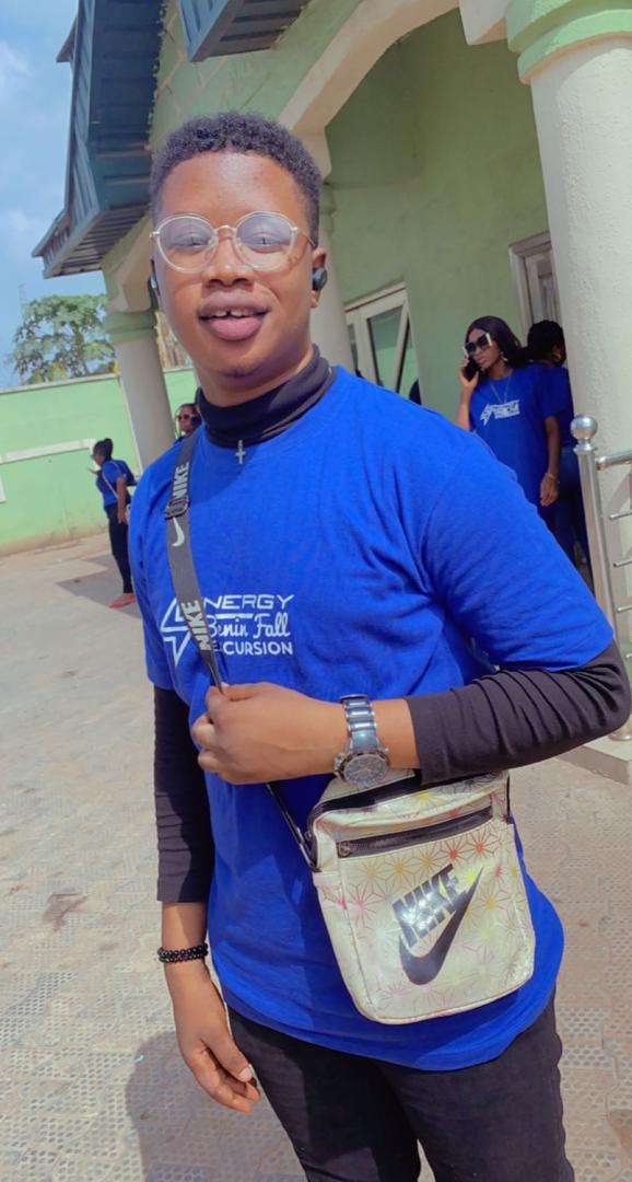 ism_olabiyi's tweet photo. Respect for ourselves guides our morals, respect for others guides our manners.
Rise and Shine people π
#BeninFallExcursion
#EnergyConcept
#EngravingHistory
@energyconcept4
@JoeOTunmise
@wf_ennydrumz https://t.co/eNF2EzdBNg