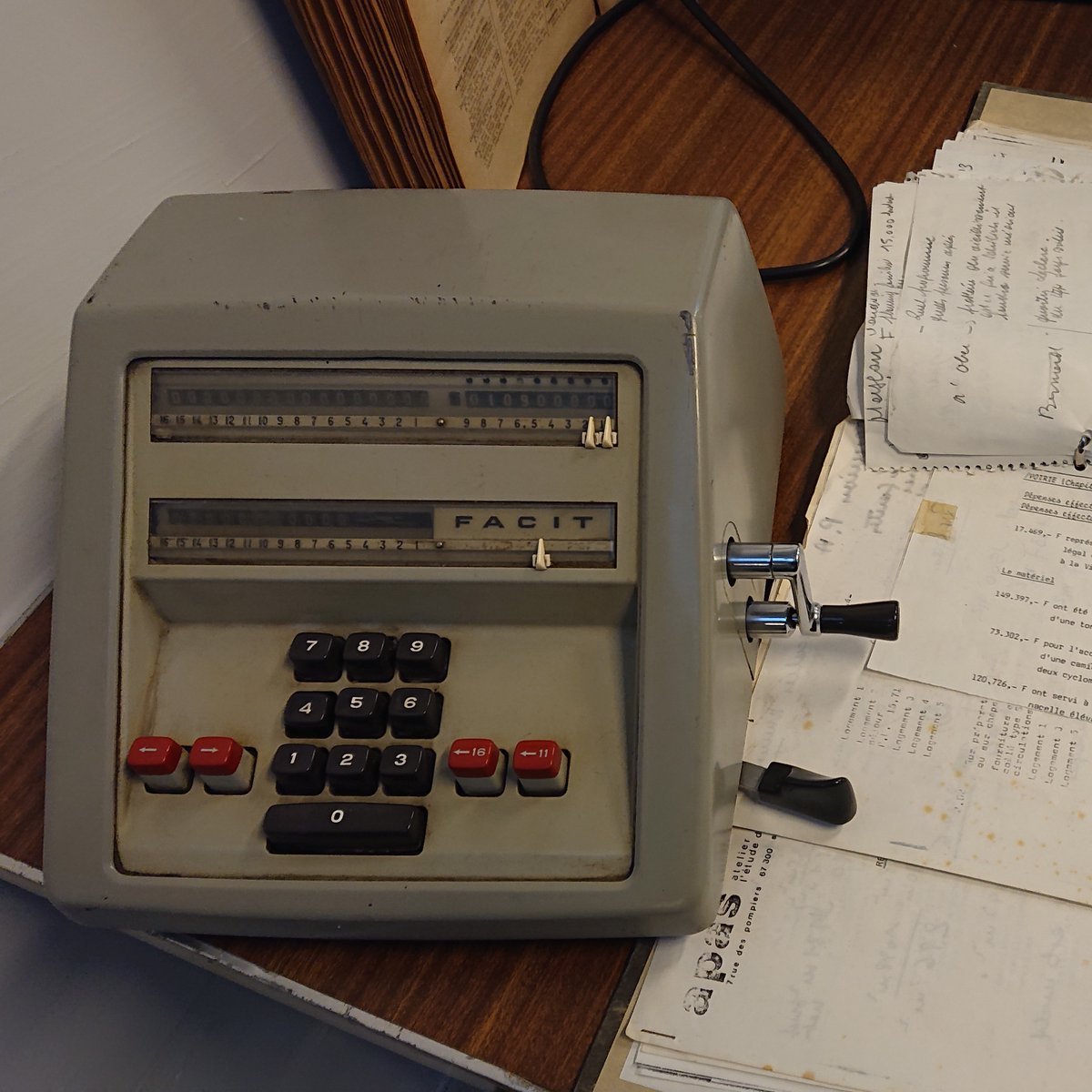 gloria gonzález fuster tweet media