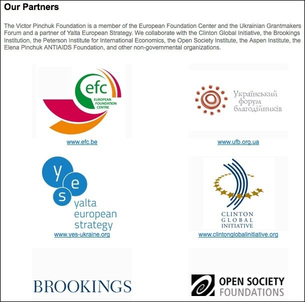 4/ Vous pouvez voir les sponsors de la Fondation de Yatsenyuk pour l ' organisation de son forum Open Ukraine , on y retrouve l ' OTAN , Open Society de Soros , Chatam House , département américain etc etc