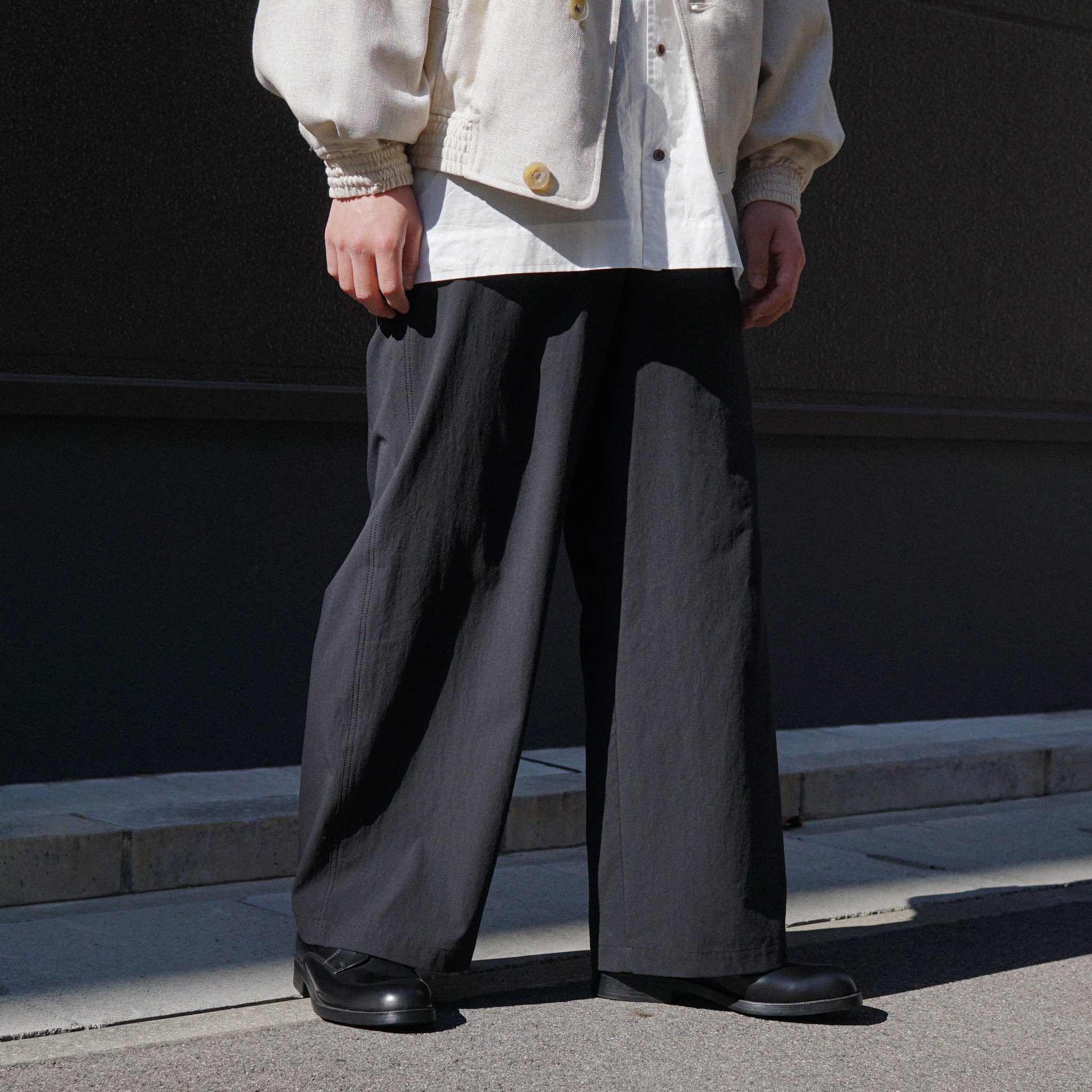パンツです ENCOMING PULLCORD EASY TROUSER ルのテキス - www