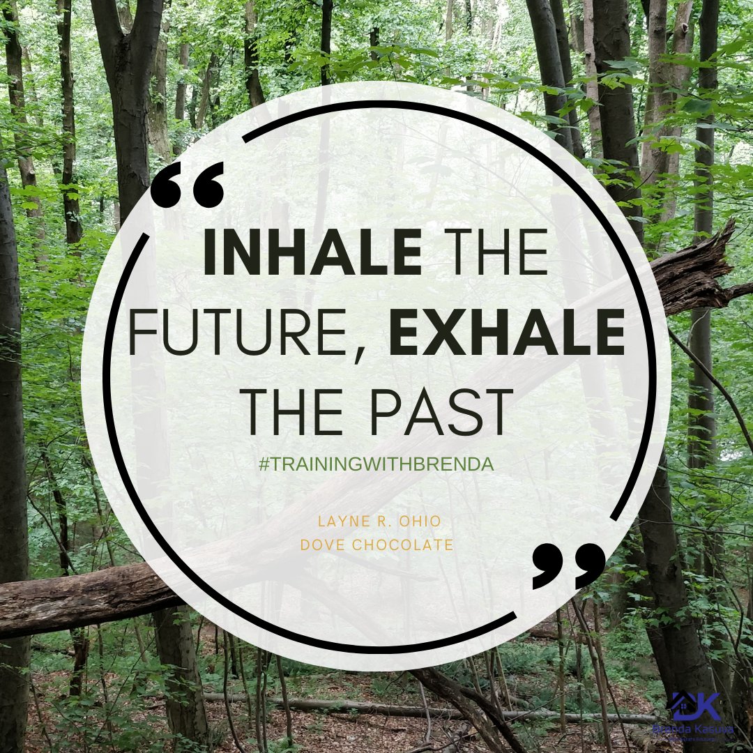 BrendaKasuva's tweet photo. "Inhale the FUTURE, Exhale the past" 

#quote #quoteoftheday #mondayquotes #mondaymotivation #motivationmonday #justbecause #shesaidit #shesaidthat #trainingwithbrenda https://t.co/GQdq8Bf3Df