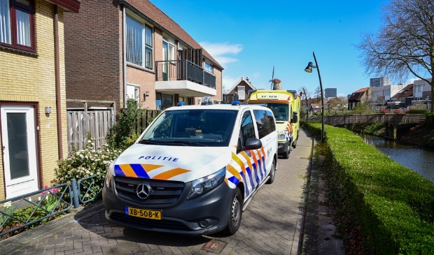 Gewonden bij steekpartij in woning na ruzie in Spijkenisse - ..
