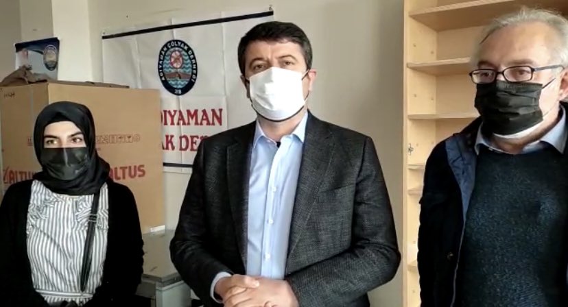 avtutdere's tweet photo. Ankara Büyükşehir Belediyemizden Yaylakonak Belediyemiz aracılığıyla Adıyaman’da ki Çölyak hastalarımız için temin ettiğimiz glutensiz un ve ekmekleri Adıyaman Çölyak Derneğimize teslim ettik.+++ 
@mansuryavas06 https://t.co/rqmeAZPWVe