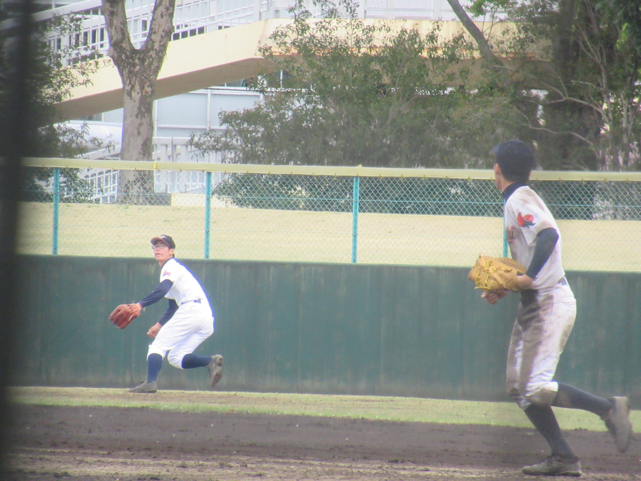 熊谷西高校野球部 公式 練習試合を行いました 午前中は雨が降っていましたが 2時間を切る試合ができました 1年生も数名 試合を見に来てくれました 明日は練習になったので 見学ができます 埼玉県 高校野球 熊西 野球部 T Co