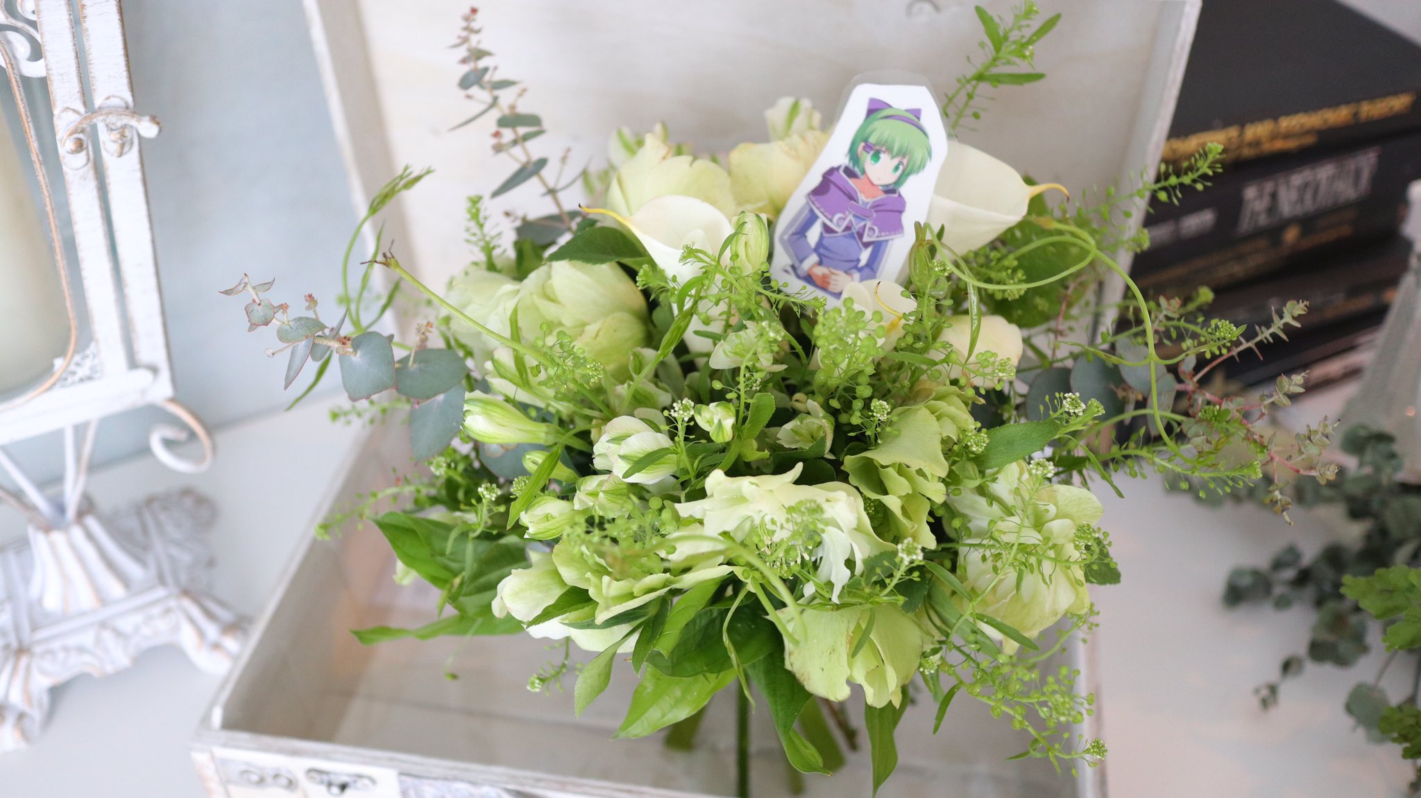 Otabana 推し へお花を贈りたい方 フラスタ 楽屋花のお花贈りを Otabanaが心を込めて サポート致します また 写真のような推しカラーの花束をお作りするレッスンも行っています プライベートレッスンなので 人目を気にせず推しカラーの お花 に