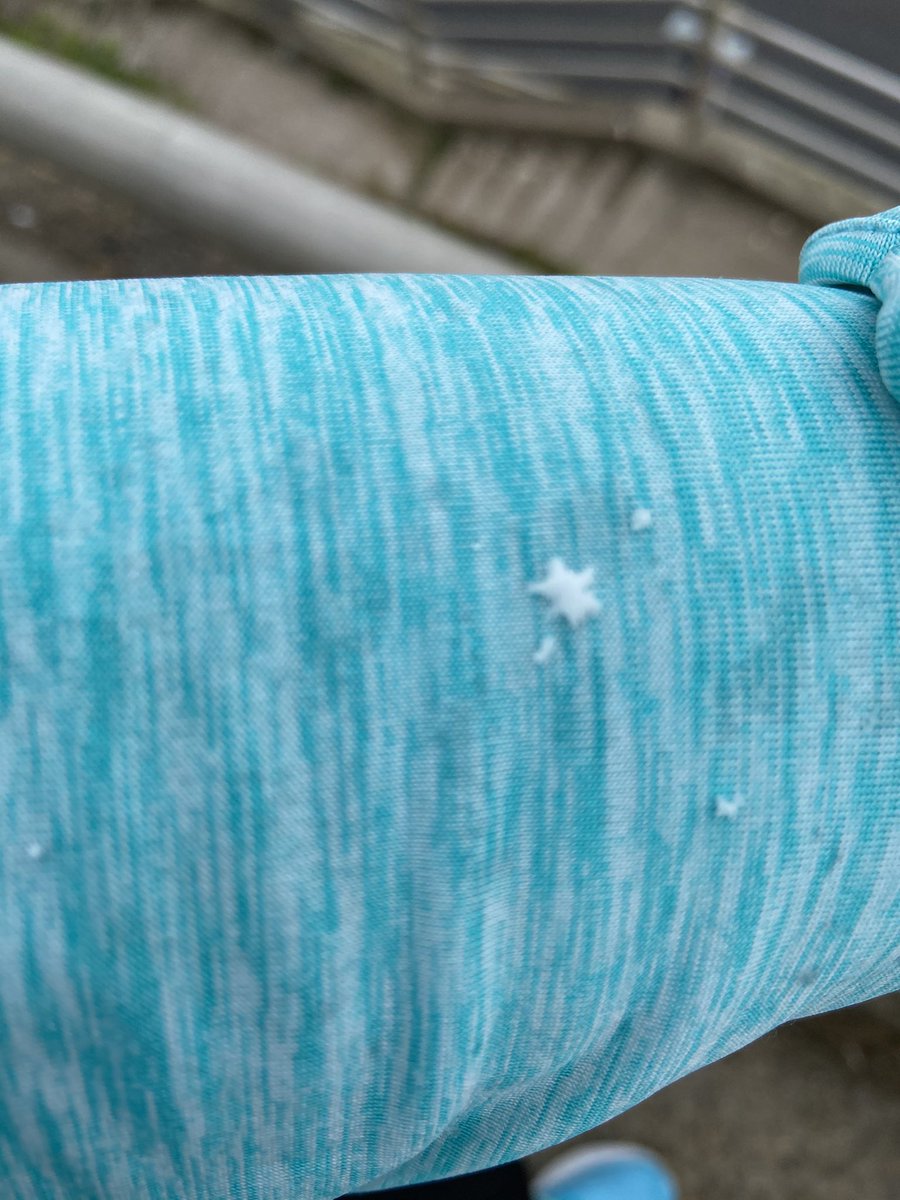 Erm it’s April right? Yeh I was out running #snowjoke #snow #runner #running