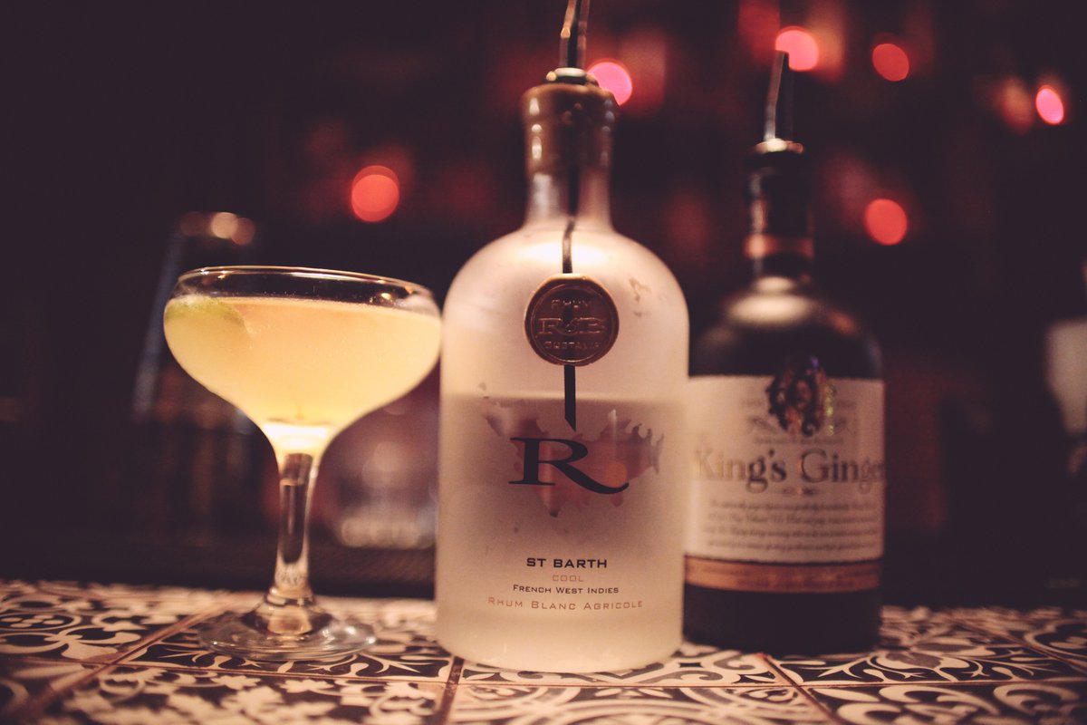 Starting off our week in true St Barth style!

Rhum St Barth, the first authentic rhum from the island of St Barth in the Caribbean, an award-winning range. Est. 2010

#rhum #rhumlove #rhumstbarth #stbarthelemy