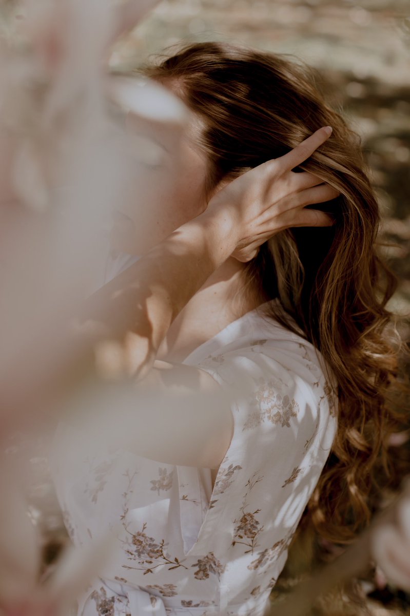 firestood's tweet photo. Ça faisait longtemps que je ne vous avais pas update mon travail par ici, alors voici 🕊

Instagram : @firestood
Modèles :
1) Alix, @/alixsgw
2) Éva, @/eva.photographies
3) Morgane, @/greendish_ 
4) Amélie, @/amelierch https://t.co/ACQu85higK