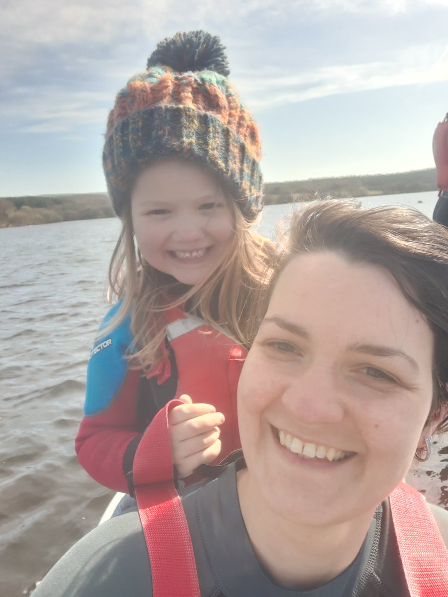sampell97's tweet image. Family time back out on the water was very much needed. Body is feeling it today 😂 #paddleboard #Tittesworth